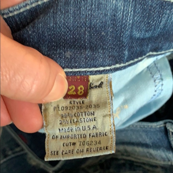 7 For all Mankind crop boy cut distressed jeans - Picture 4 of 5